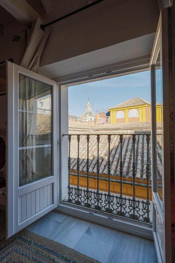 Apt. Casa Palacio Santa Cruz Cathedral Views - Sevilla Exteriör bild